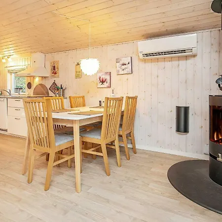 Two-bedroom Holiday In 3 * Frederikshavn